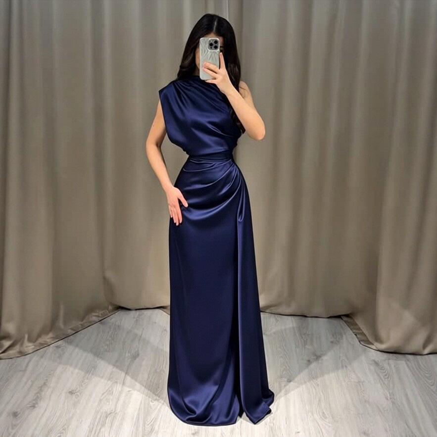Satin Round Neck Pleated Waist-Cinching Elegant Evening Gown 2026