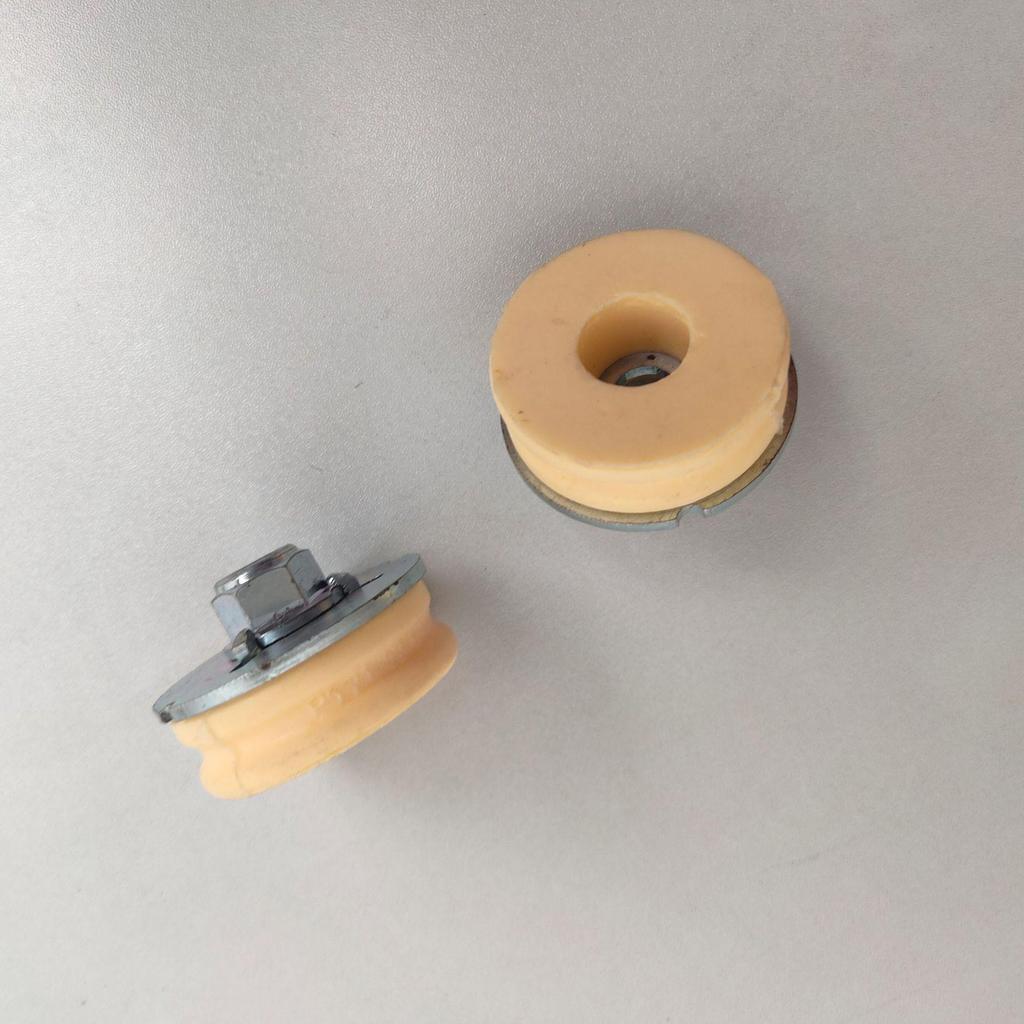 BMW Shock Absorber Rubber Top Mount for Car Accessories (Part Numbers 33503771737/33503771738)