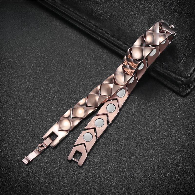 Luxurious SVANHILD Titanium Bracelet - Mirror-Polished Cubes for Boardroom To Gala Events