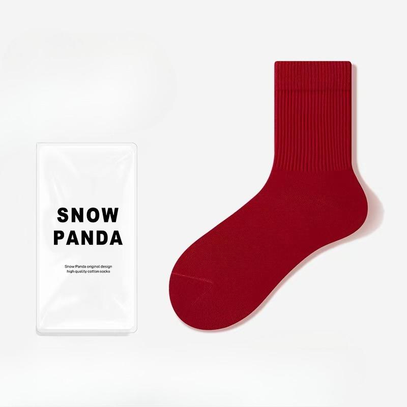 Autumn and Winter Bright Red Socks for Women, Solid Color Mid-calf Socks for Men, Bright Red Socks Full of Good Fortune for The New Year