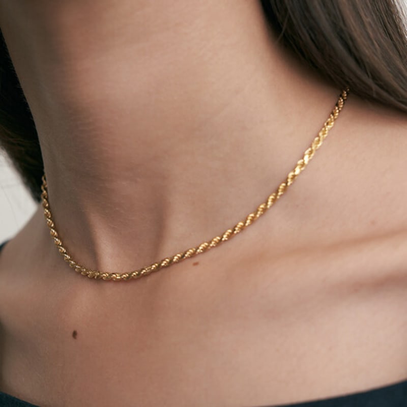 

cellmute Simple Layered M Necklace SILVER