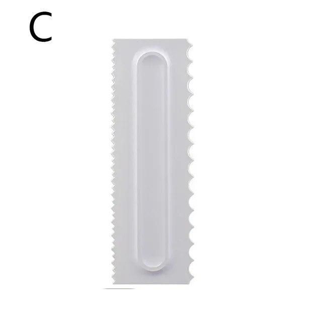 1Pcs Cream Scraper Pastry Cutters Baking Spatulas Irregular Teeth Edge Plastic Comb Cake Shape Tool DIY  Mold