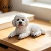 Artistiek Tafelstuk Realistische Teddyhond Beeldje, Bureaublad Klein Huisdier Model, Schattige Liggende Sculptuur Kantoor Bureau Ornament voor Auto Dashboard,