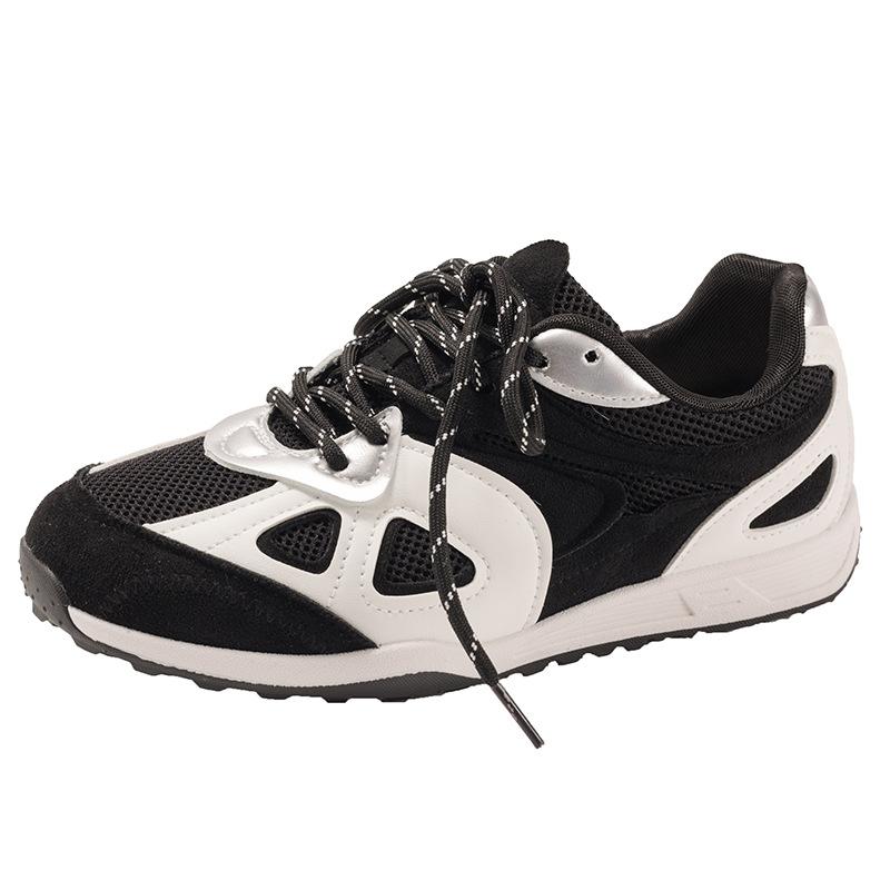 Queen Fan retro black platform training shoes women's 2025 new autumn skirt versatile casual sports shoes