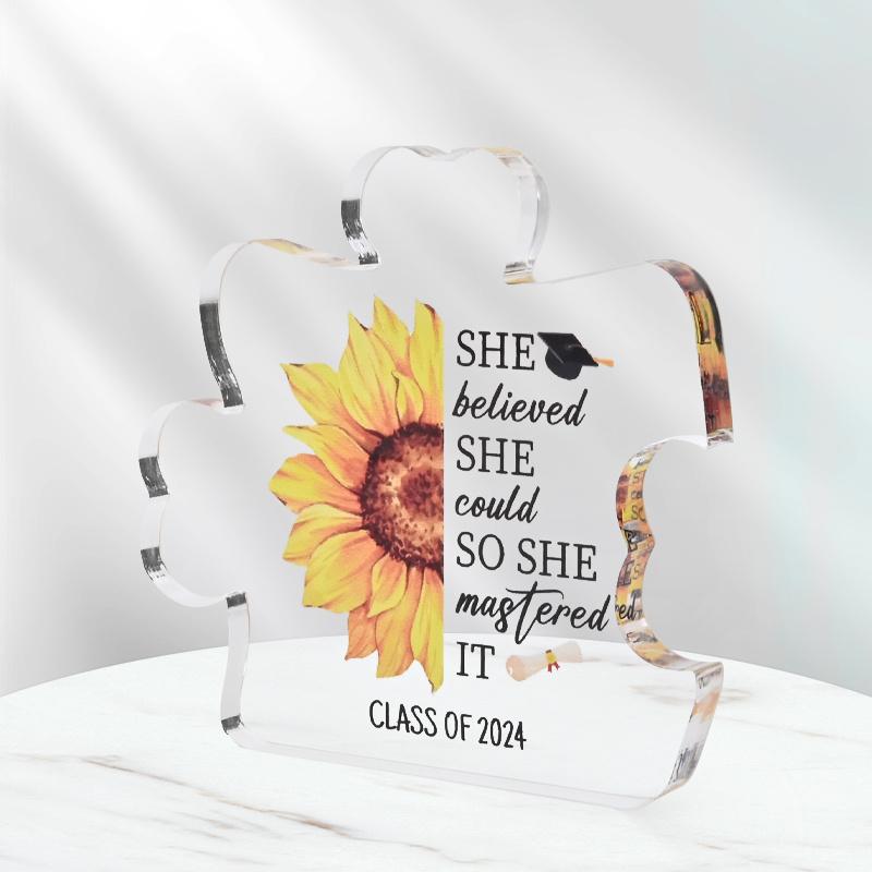 Unique Puzzle-shape Plaque Gift with Sunflower Sign -Graduation Cap Design, Inspirational 2026 Graduation Keepsake Graduation Party Keepsake Gifts for 9.8*9.4cm