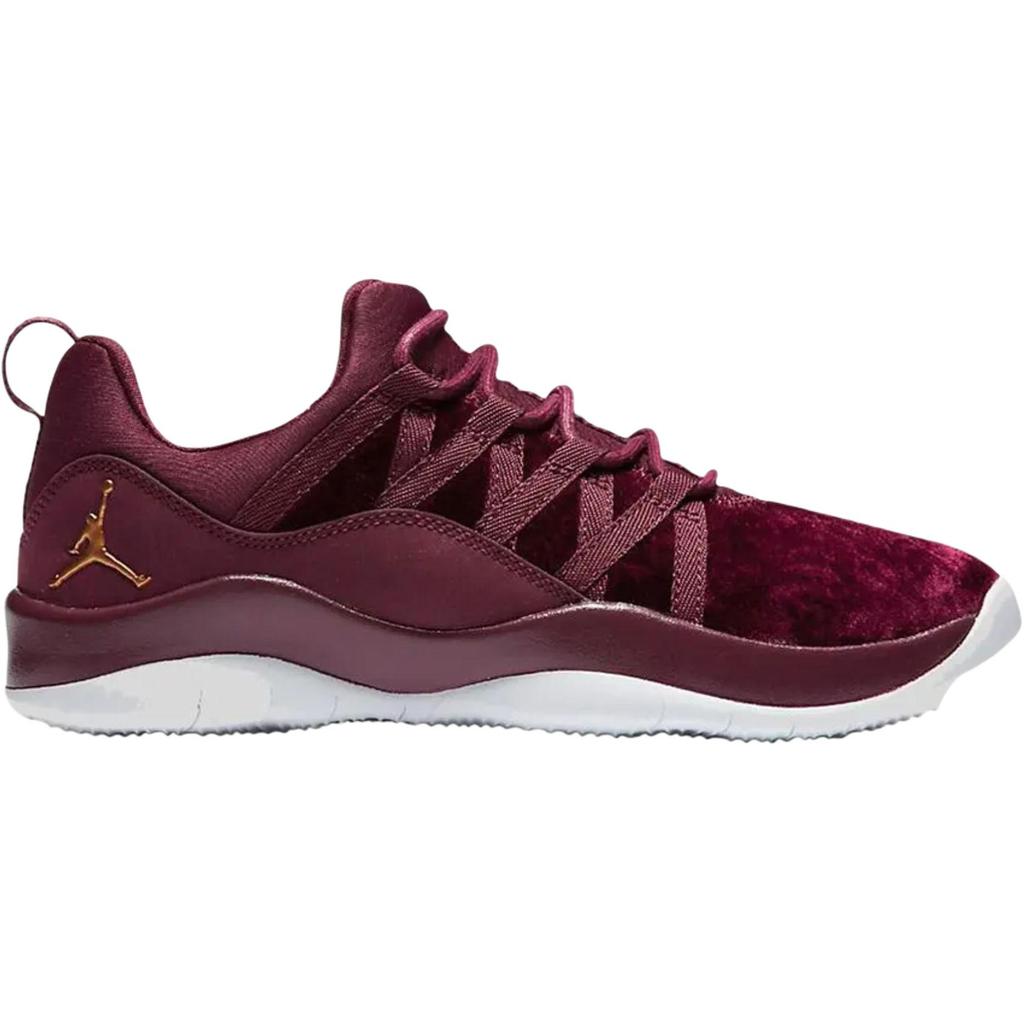 Jordan Deca Fly PREM Slip Resistant Abrasion Resistant Low top Children's Basketball Shoes Red Kids' 845097-609