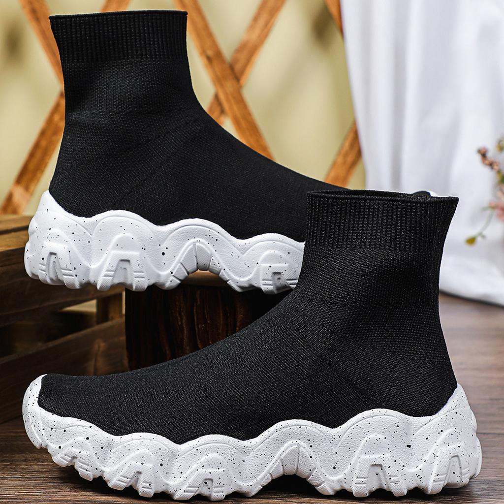 Neue atmungsaktive Socken Schuhe mit Fliegenwebung, lässige Sportschuhe, Outdoor, trendige Paarschuhe