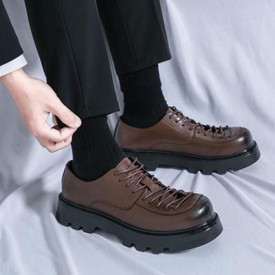 Herbst und Winter neues Nischen-Design Britische Plateau-Freizeitschuhe aus Leder Muffin-Sohlen-Schuhe