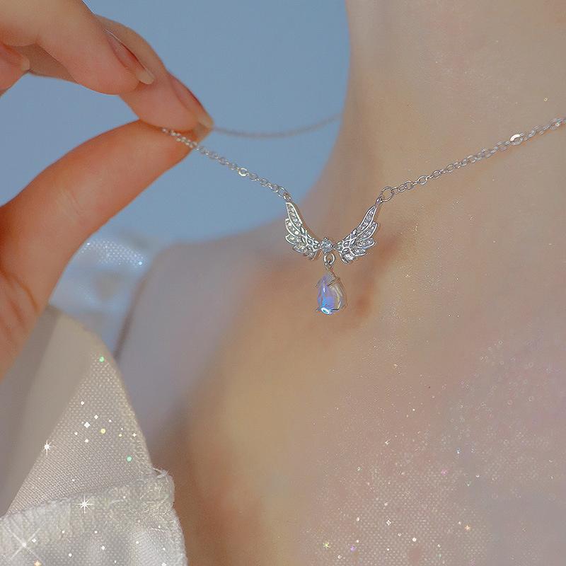 

Light Luxury Angel Wings Pendant Necklace For Women Girls Fashion Exquisite Versatile Clavicle Chain Jewelry Accessories Gifts onesize