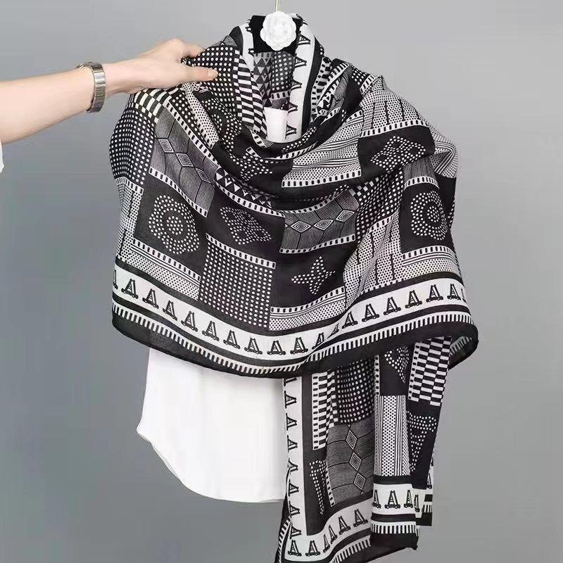 New Spring And Autumn Imitation Cotton And Hemp Square Scarf Women'S Versatile Style Fashion Scarf Multi Functional Hair Binding Headscarf