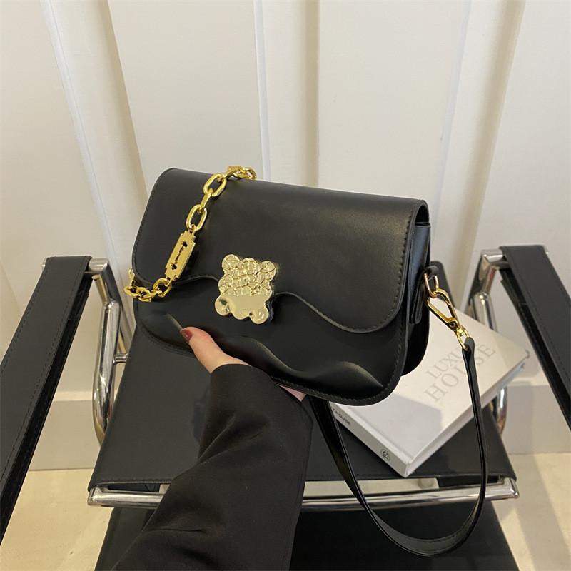 Trendy Small Square Bag For 2024 Spring Fashion Street Style Single Shoulder Underarm Bag