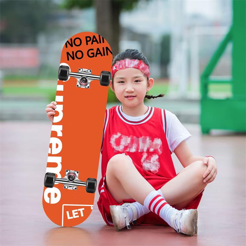 CHIWANG Beginner Skateboard
