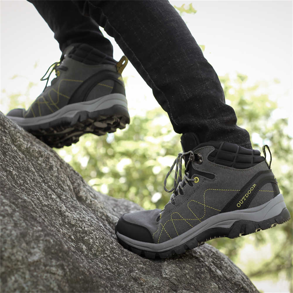 Модные нескользящие кроссовки размера 45 — фото 5