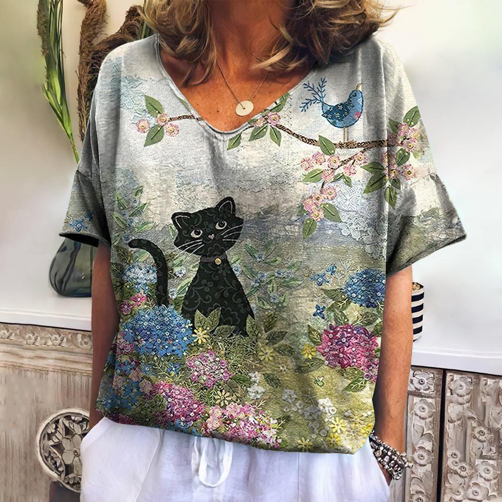 Summer V-neck 3D Cat Printed Top Fashionable Casual Short Sleeved Women's T-shirts