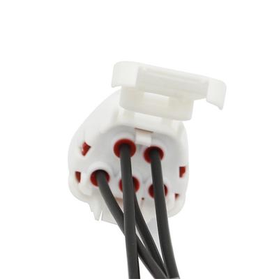 Accessori elettronici per auto – Cavi auto, adattatori e prese