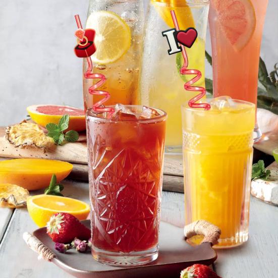 2Pcs Colorful Spiral Straws Creative Drinking Straws with Heart Lip Cake Charm Romantic Pink