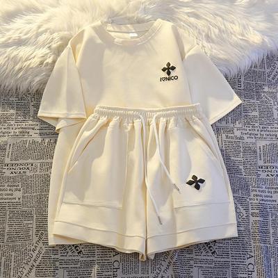 Verano 2025 camiseta de manga corta y pantalones cortos coreanos harajuku y2k conjunto de dos piezas para correr niña estilo académico trajes deportivos casuales holgados para mujer