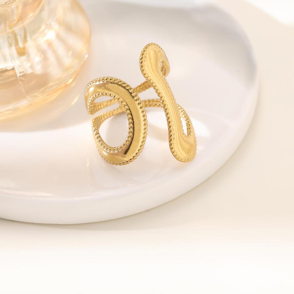 18K Non-fading European and American Irregular Hollow Ring - Versatile Fashion Hand Jewelry Design