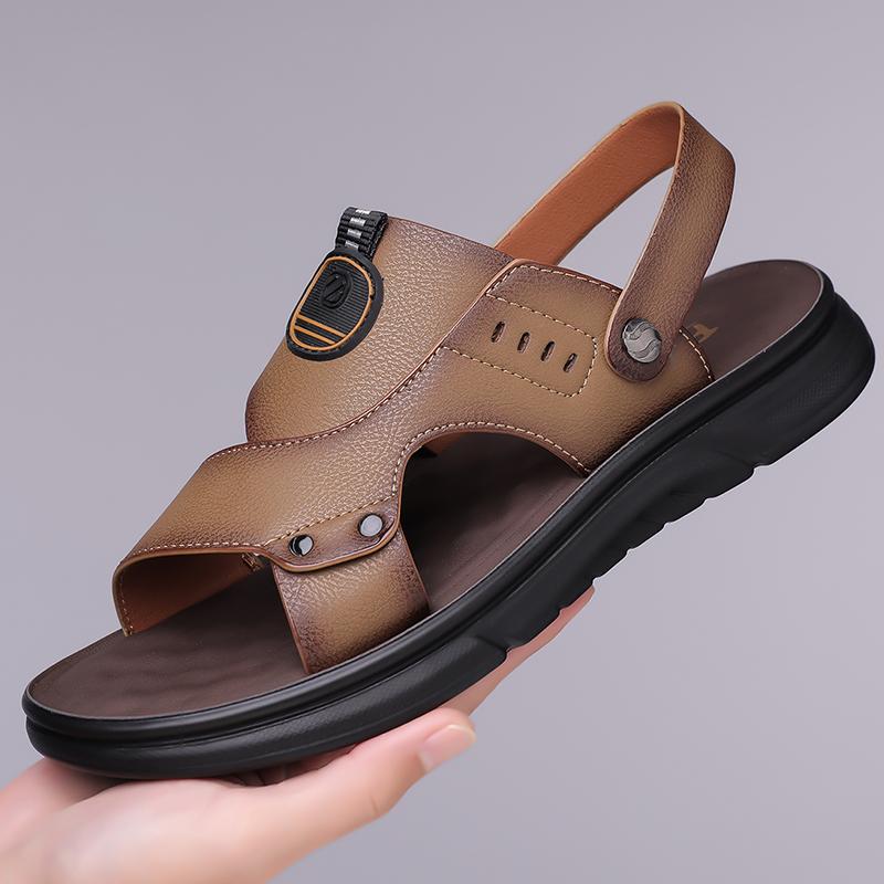 Sandals Men's New Beach Shoes Cowhide Slippers Outdoor Non-slip Thick-soled Leather Sandals for Man Non-slip Cover Toe Fashion C