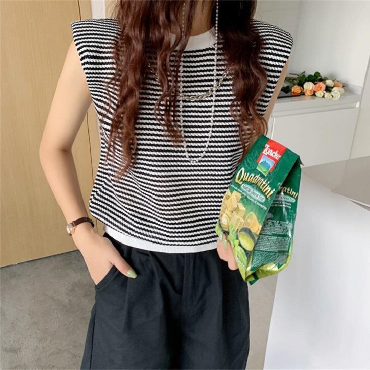 

Контрастный полосатый жилет-топ, женский летний дизайн, свободный круглый вырез, цепочка, повседневный, без рукавов, трикотаж One size