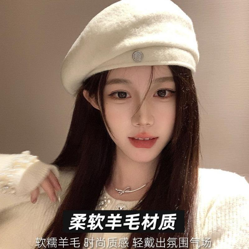 White wool beret woolen hat autumn and winter women's versatile face small painter hat women's high sense