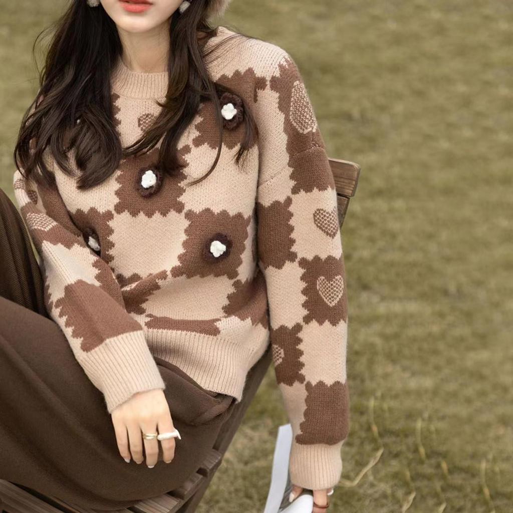 Heart-shaped Knitted Sweater for Women's Autumn and Winter Loose Checkerboard Checkerboard Pullover Sweater