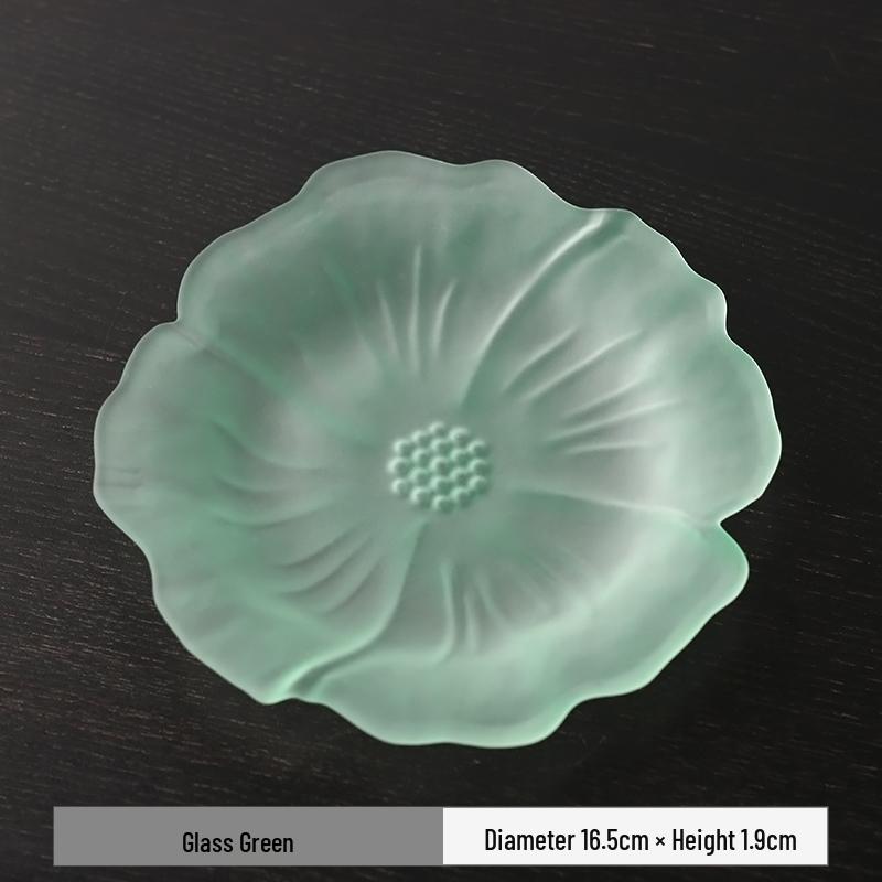 Frosted Crystal Glass Tea Tray: Petal-Shaped Dessert & Fruit Plate for Japanese Gongfu Ceremony.