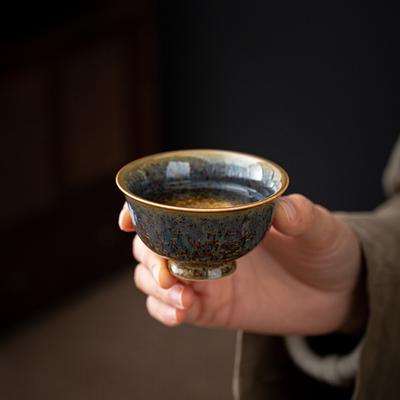 Crystal Glazed Pressed Hand Cup Ceramic Host Single Cup Kung Fu Tea Cup High-end Tea Cup Drinking Tea Household Tea Set