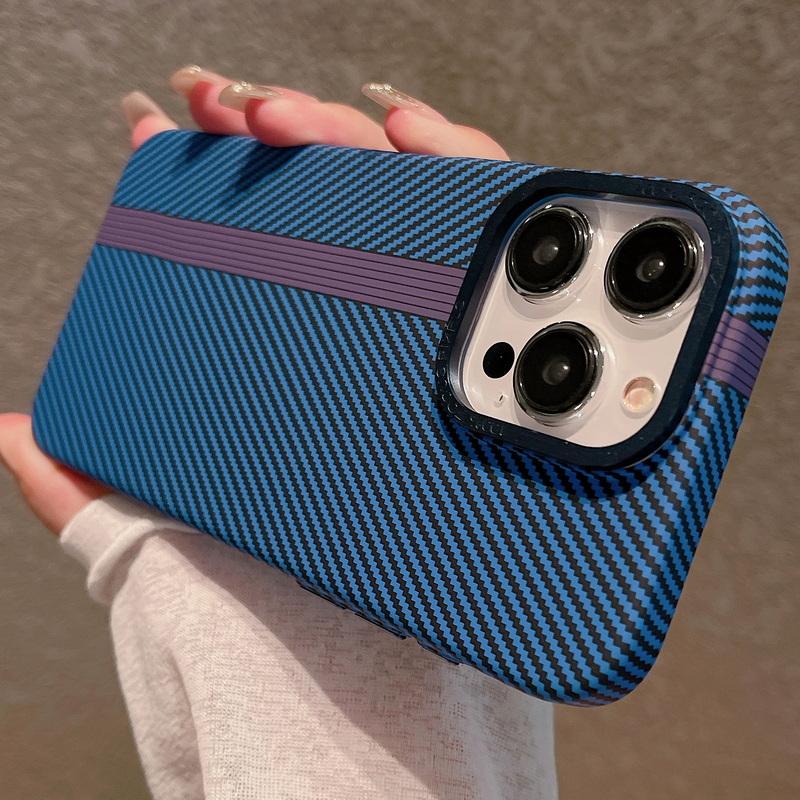 Carbon Fiber Texture Stoßfeste Hülle für iPhone 15 14 Pro Max 13 12 11 Pro Max XR X XS Vollständige ultradünne Kameraschutzhülle