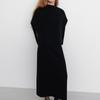 EMBRACE COLLECTION Super Fine Merino Asymmetric Neck Cape_Black