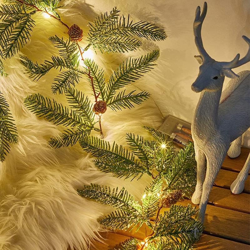 Rote Fruchtglocke, Pinienkerne, Lampenschnur, Kiefernnadel, Marmelade, Pilz, Weihnachtslampenschnur, Urlaubsdekoration, Weihnachtsdekoration, Lampenschnur