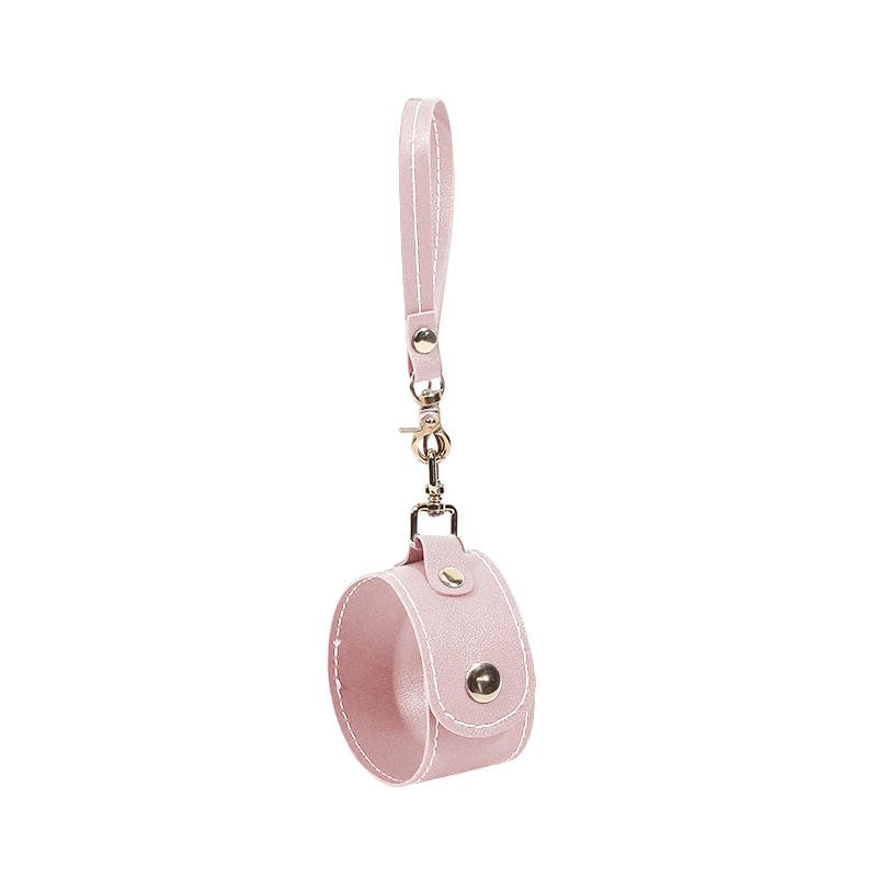 Leather Towel Clip Travel Portable Gloves Silk Scarf Storage Clip Multifunctional Bag Waist Hanging Scarf Lanyard Clip High Quality