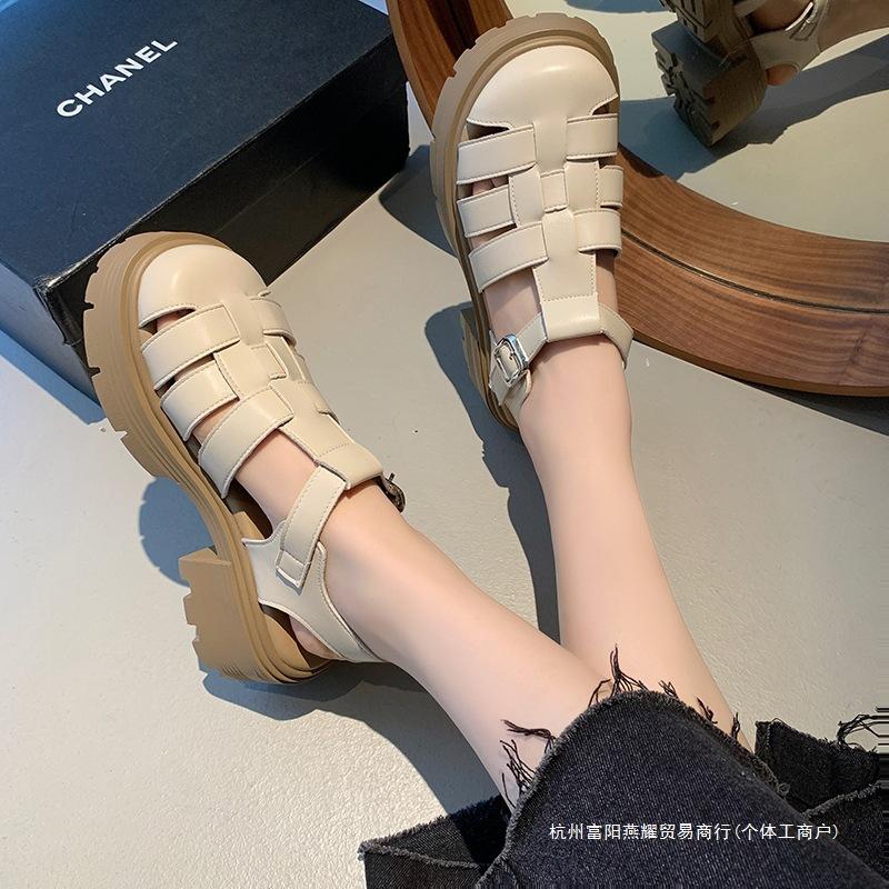 Baotou drag thick-soled Roman sandals women's summer 2024 breathable Velcro French hollowed-out thick-heeled pig cage shoes