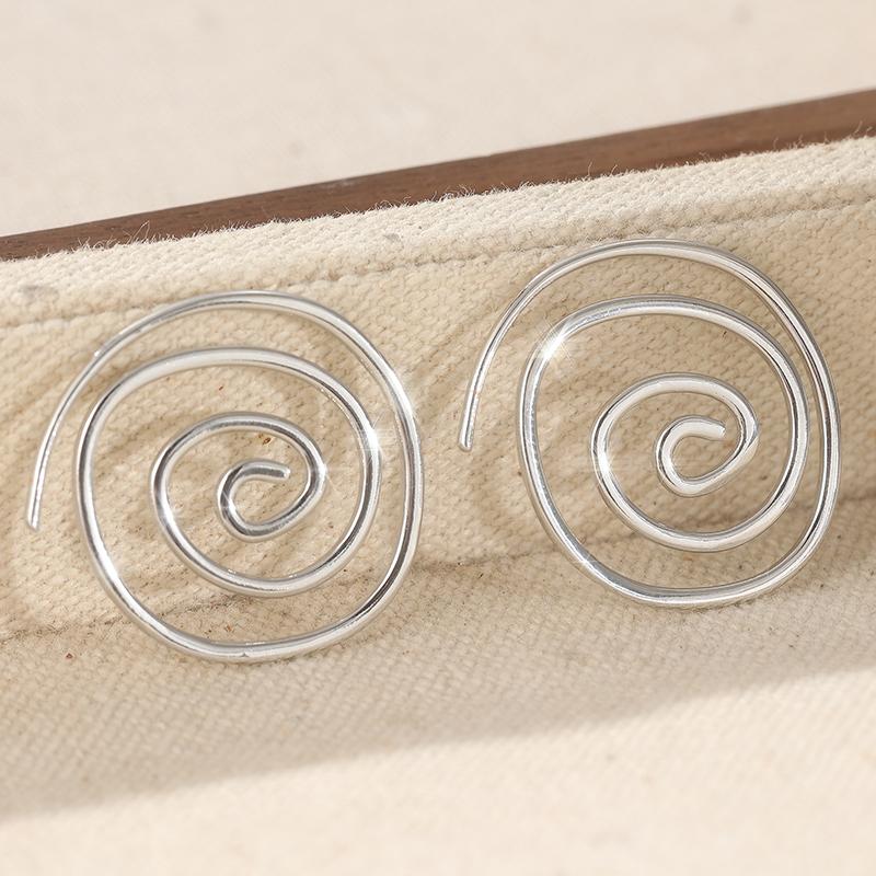 Concise Vintage Silvery Plated Spiral Hoop Earrings for Women Handmade Bohemian Style Circular Earrings Daily Versatile Jewelry