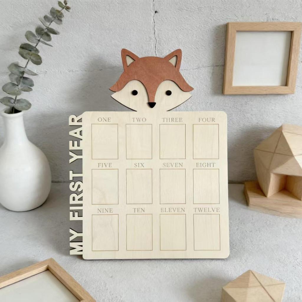 Newborn Milestone Wooden Photo Frame & Display Stand - Monthly Baby Calendar