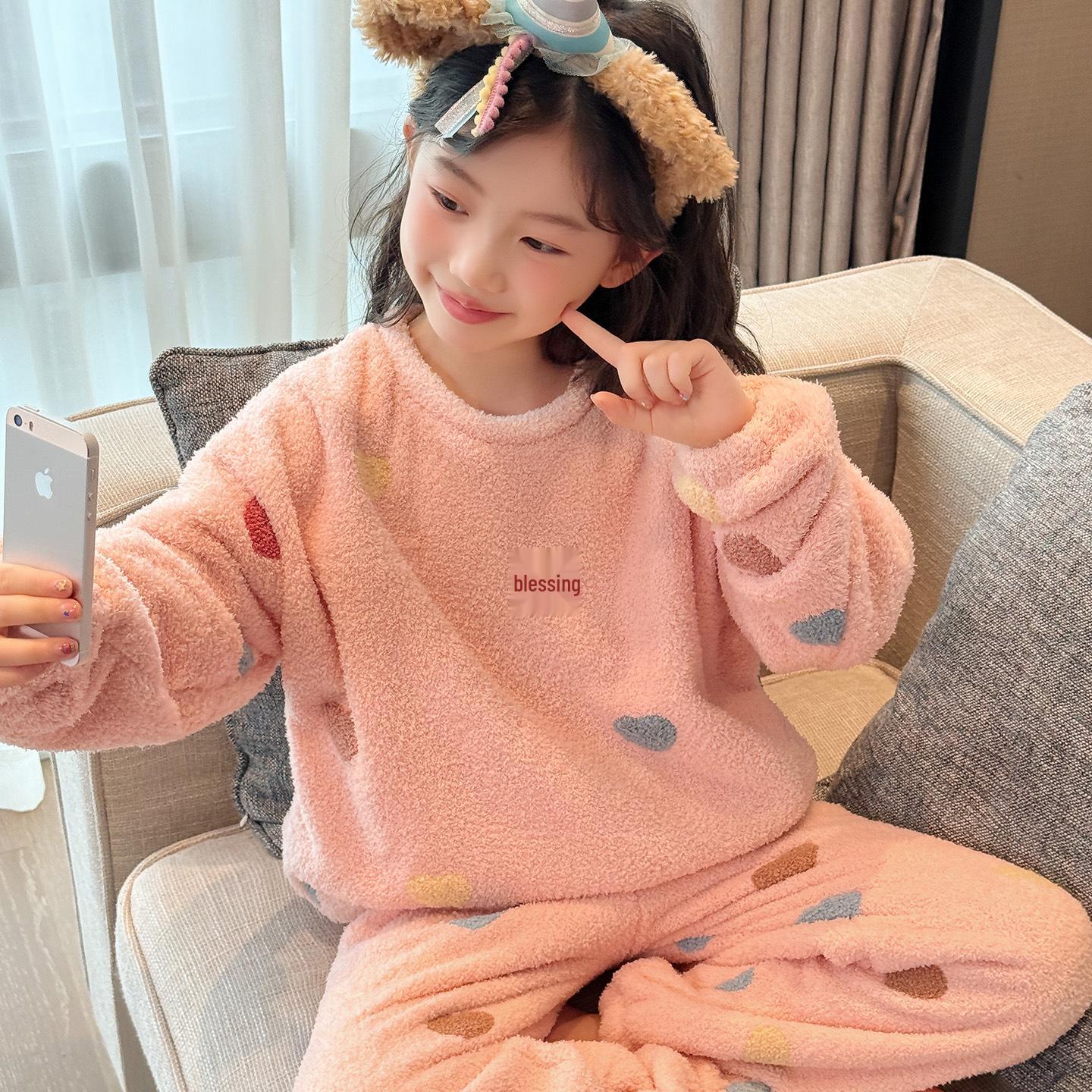 

Пижама из кораллового флиса для девочек 2025: Зимняя утолщенная фланелевая пижама 130 cm