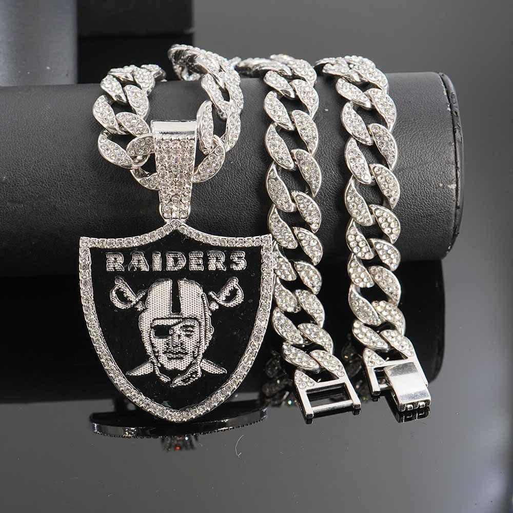 Pendentif Collier Champion de Rugby d'Assaut, Accessoire Populaire Hip-hop Danse de Rue Européen et Américain, Collier en Alliage