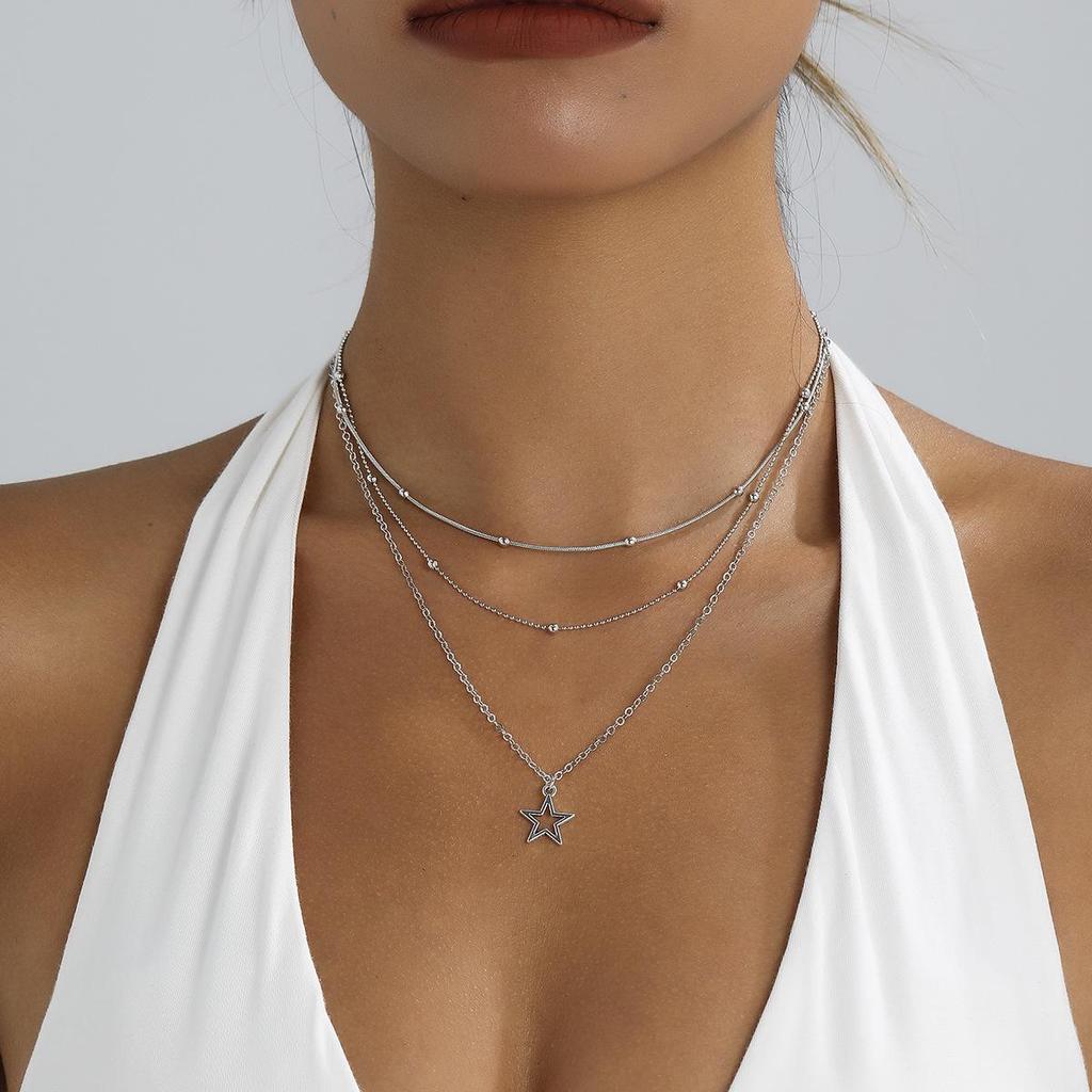 European-Style Fashionable Women's Multi-Layer Necklace with Hollow Star Pendant