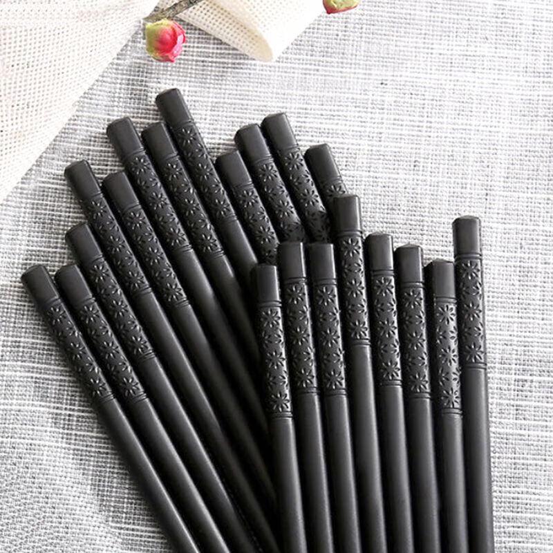 YishuXiang Black Alloy Chopsticks Set