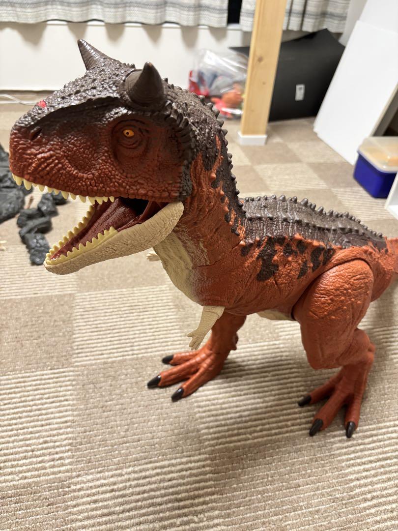

[Б/У] Фигурка динозавра Карнотавра из Мира Юрского периода Супер Большая