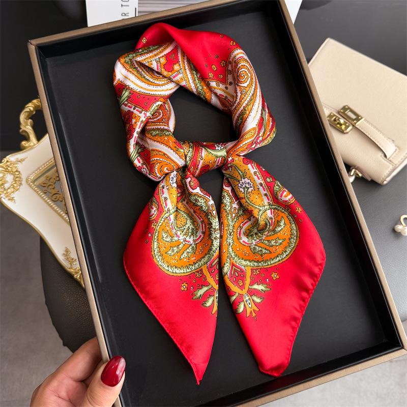Scarf Women Silk Satin Bandana Silk Scarves Neckerchief Luxury Foulard Store 70Cm Square Lady Shawl Hijab