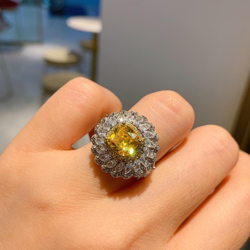 Jewelry Style Retro Imitation Yellow Diamond Square Luxury Inlaid Pendant Earrings Ring Jewelry Set