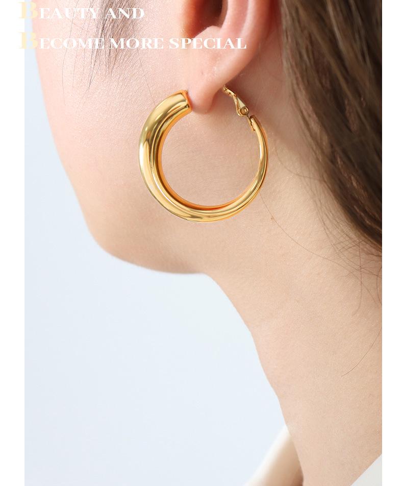 New Large Hoop Titanium Steel Earrings, Niche French Design, Colorfast Stud Accessories for Women