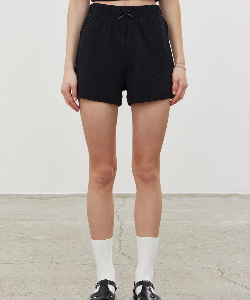ITOV SEOUL 2Pcs Ribbon Ribbed Shorts Bk