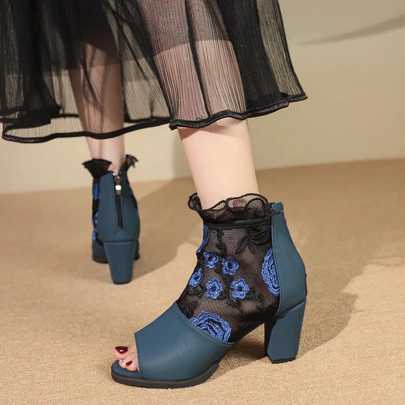 Fashion 2025 New Elegant Round Toe Zip Pumps Lace Flower Ankle Strap Hollow Out Sandals Fashion Women High Heels Shoes Zapatos De Mujer