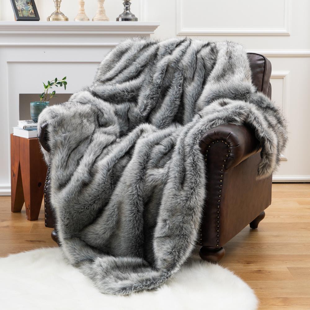 High End Imitation Fox Blanket Minimalist Ins Style Faux Leather Blanket PV Velvet Blanket Bed End Blanket