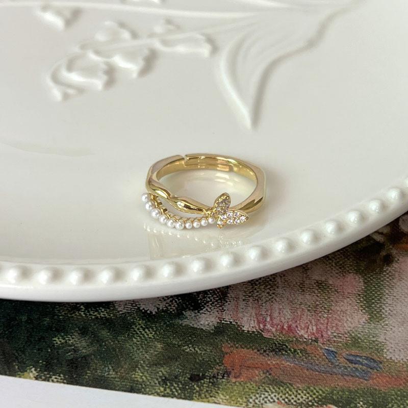 Flower Contemporary Design Adjustable Ring For Women With Gorgeous Butterfly And Dazzling Details Pearl