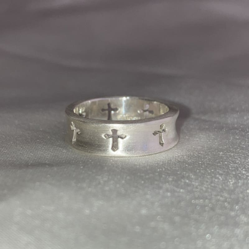 fillow cross hole ring slim