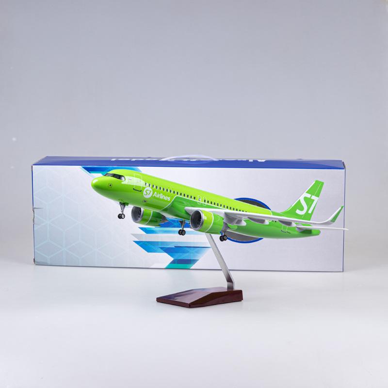 

1/80 Самолет A320NEO A320 NEO Сибирь S7 Airlines Модель 47СМ Свет и Колеса Шасси Литая смола Модель самолета Офисный декор NO LED