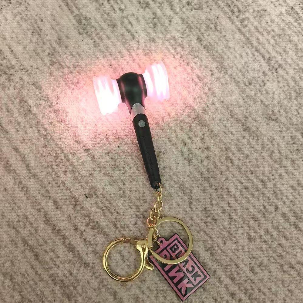BP Inchiostro Rosa Mini Supporto Bastoncino Portachiavi Ciondolo Bastoncino Luminoso Dieci Colori Variabile